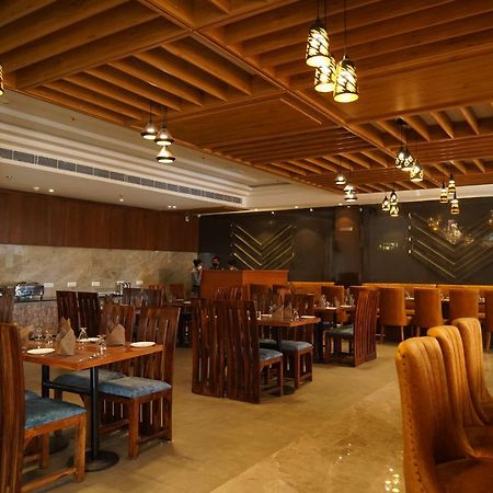 Hotel Shanti Sagar Kharar Kültér fotó