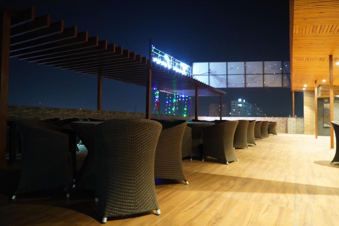 Hotel Shanti Sagar Kharar Kültér fotó