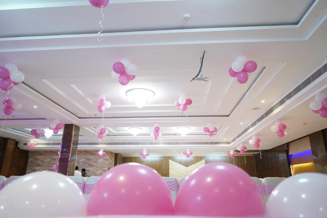 Hotel Shanti Sagar Kharar Kültér fotó