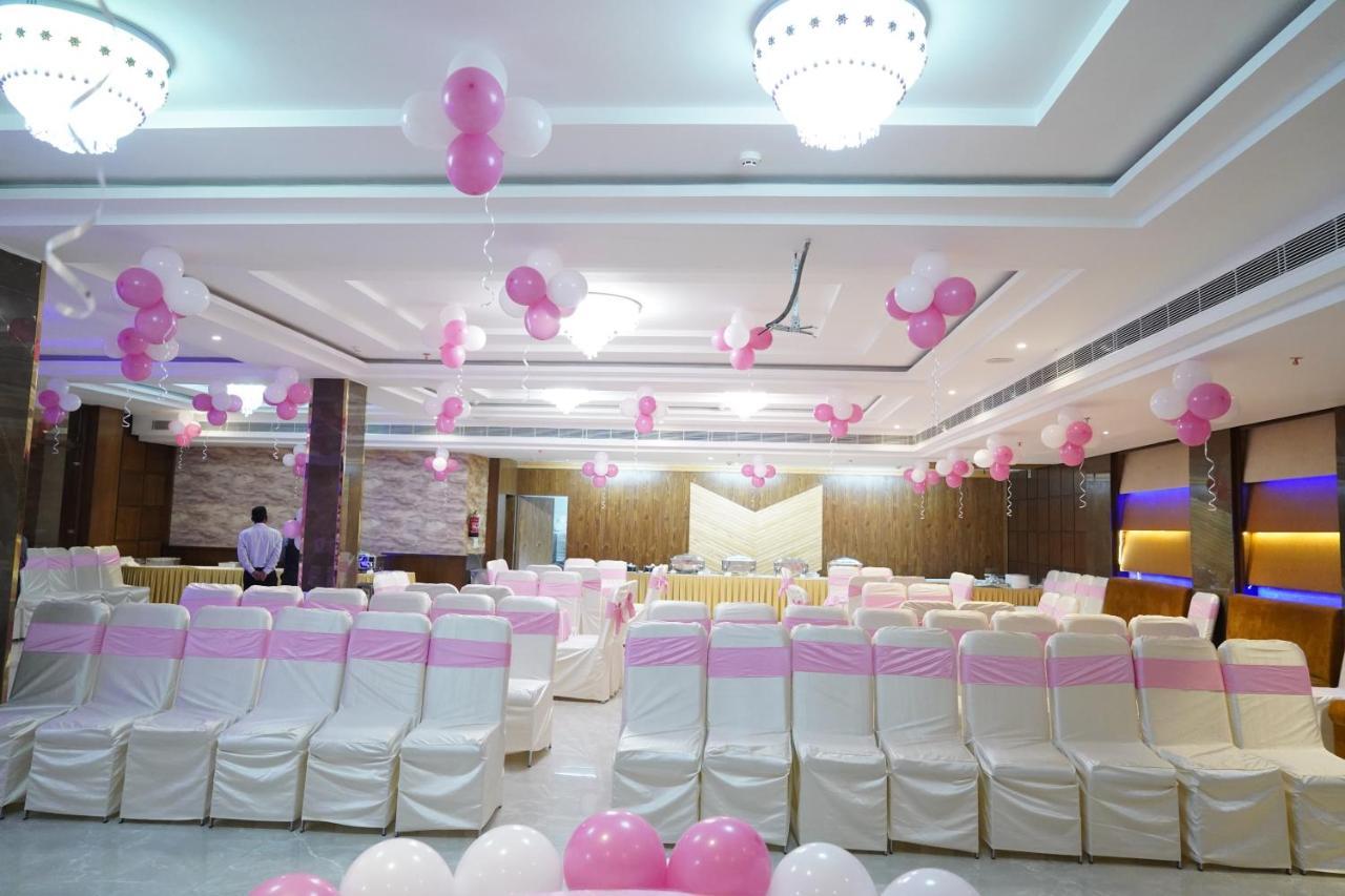 Hotel Shanti Sagar Kharar Kültér fotó