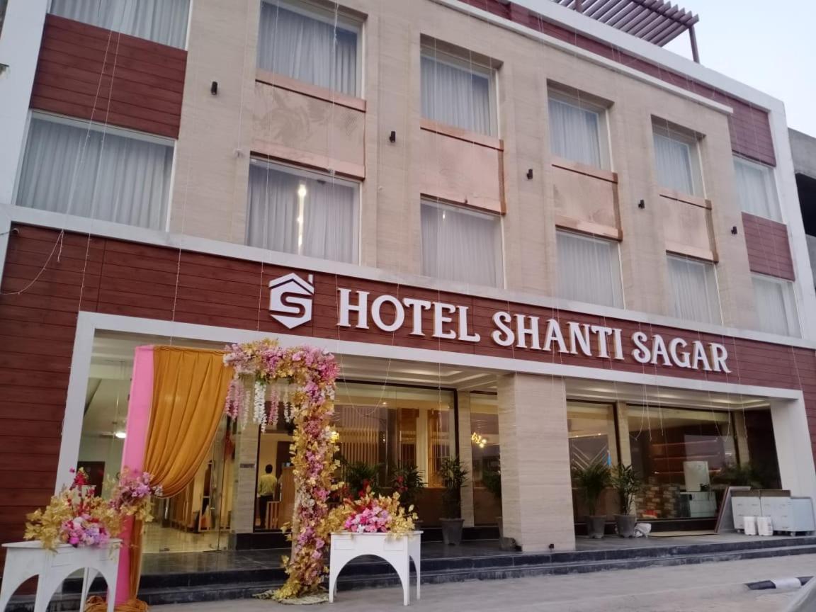 Hotel Shanti Sagar Kharar Kültér fotó